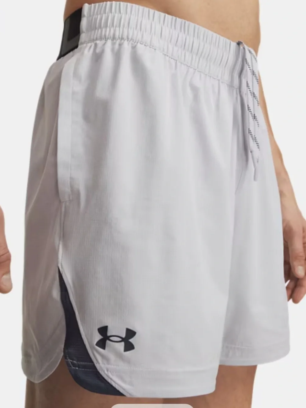 Under Armour - Men's Shorts. Elevated Woven Shorts. Size Small. Light Gray.